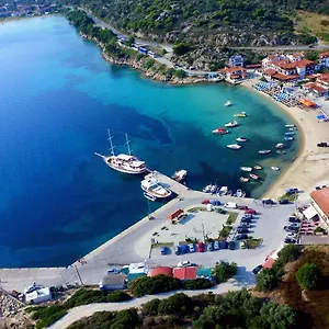 Otel Angelina Ormos Panagias